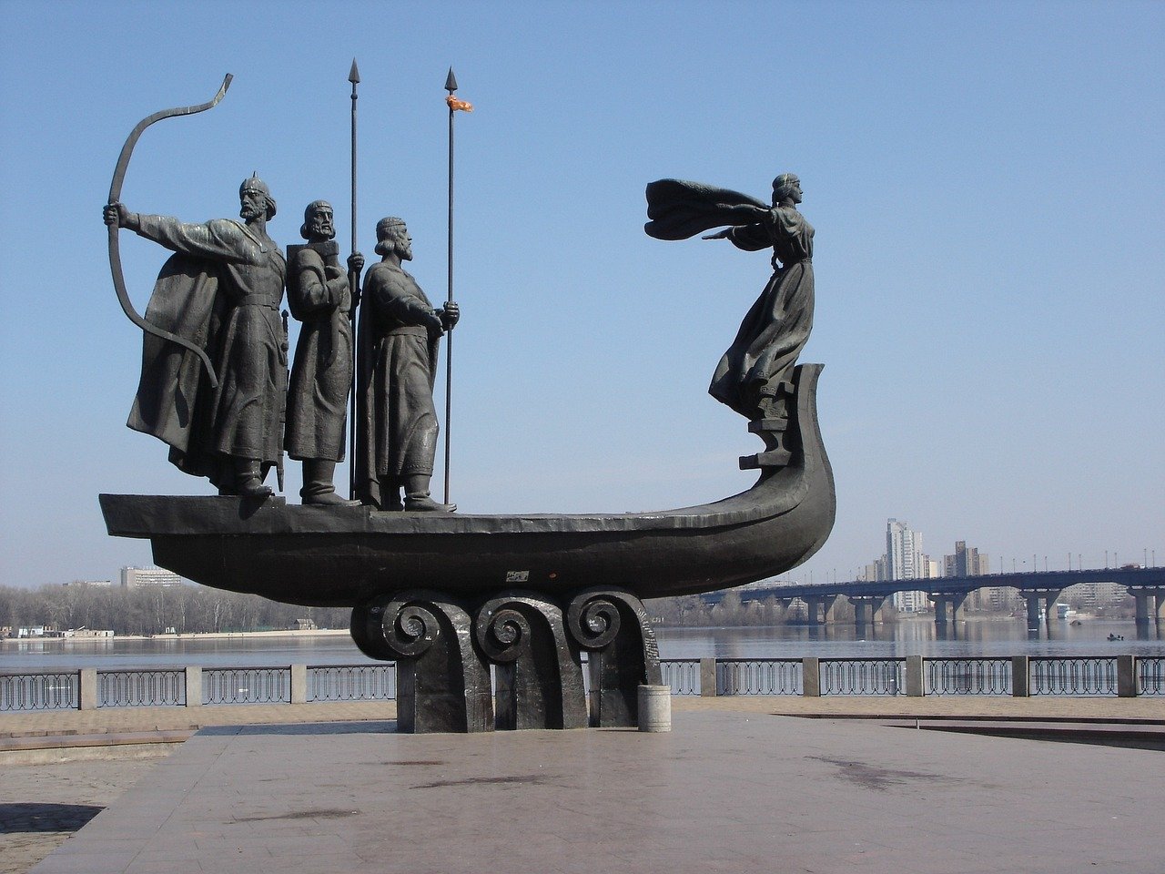 Viking Long boat. Viking pull factors.