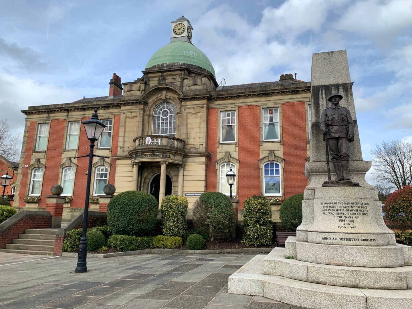 Chadderton Town Hall – A Brief History